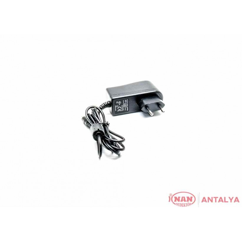 Nokta Makro Şarj Cihazı (16.8VDC 0.5A)